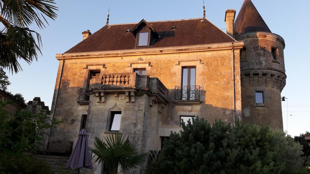 Chateau De La Grave Bourg-sur-Gironde Exterior photo
